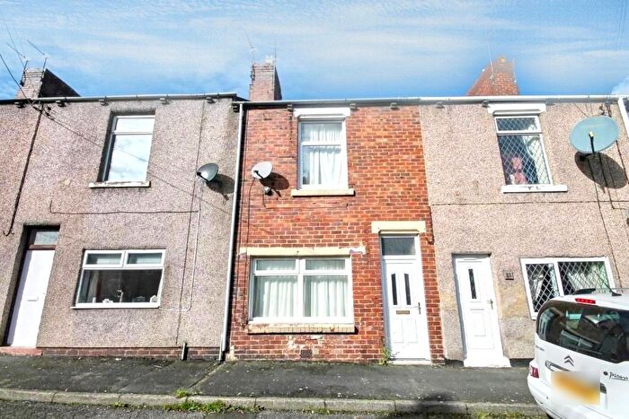 3 Bedroom Terraced House For Sale In South Street, Sunnybrow, Crook, DL15