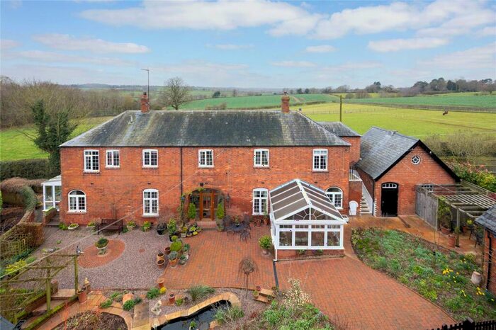 5 Bedroom Detached House For Sale In Welford Road, Spratton, Northamptonshire, NN6