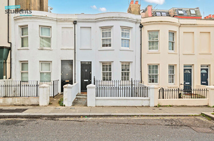 4 Bedroom Terraced House To Rent In Surrey Street, Brighton, East Sussex, BN1