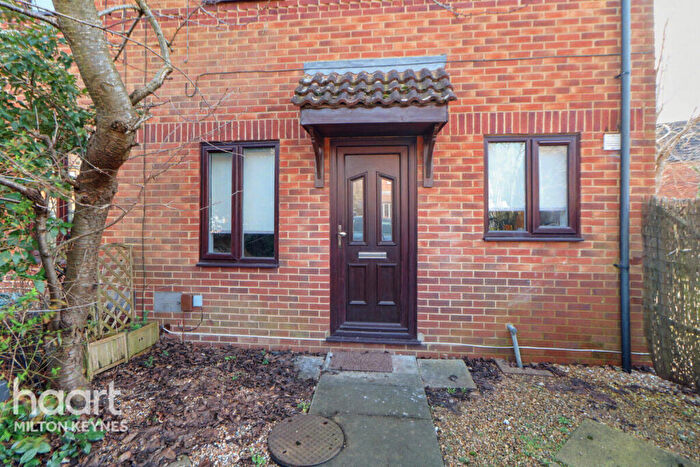 1 Bedroom Maisonette For Sale In Onslow Court, Caldecotte, MK7