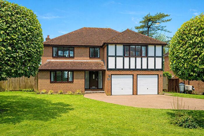 5 Bedroom Detached House For Sale In Sandrock Park, Hastings, TN34