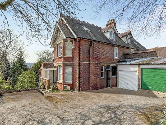 Studio To Rent In Rectory Avenue, High Wycombe, Buckinghamshire, HP13