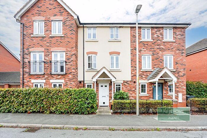 3 Bedroom Terraced House For Sale In Parklands Drive Weston, Crewe, CW2