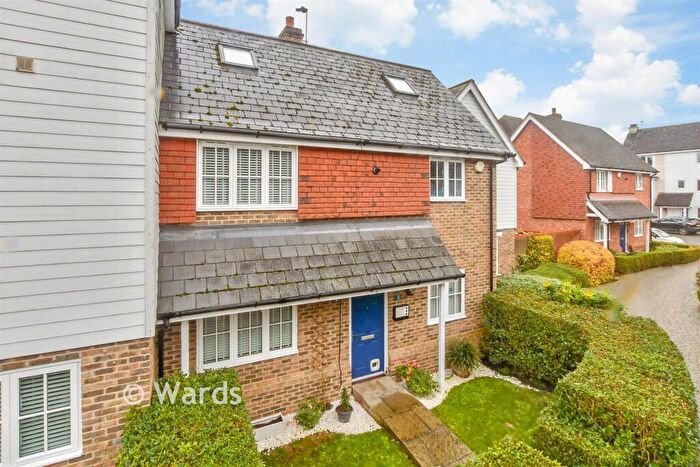 4 Bedroom Terraced House For Sale In Laxton Walk, Kings Hill, West Malling, Kent, ME19