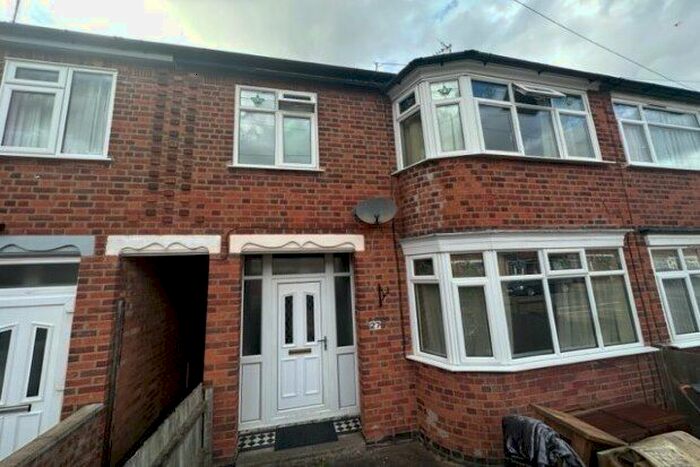 3 Bedroom Property To Rent In Worcester Road, Leicester, LE2