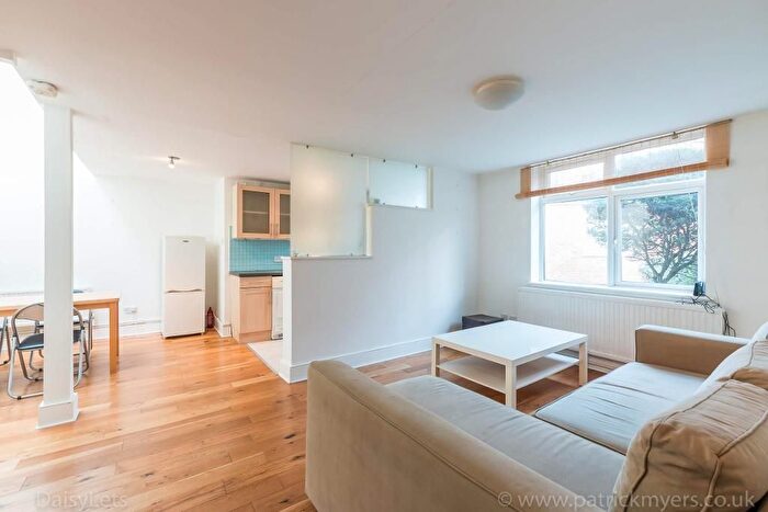 2 Bedroom Terraced House To Rent In Dulwich Lawn Close, East Dulwich, London, SE22