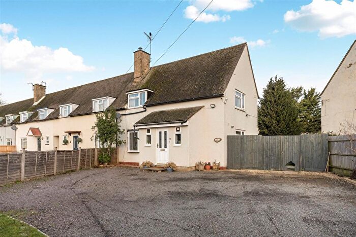 4 Bedroom End Terrace House For Sale In Midway, Middleton Cheney, Banbury, OX17