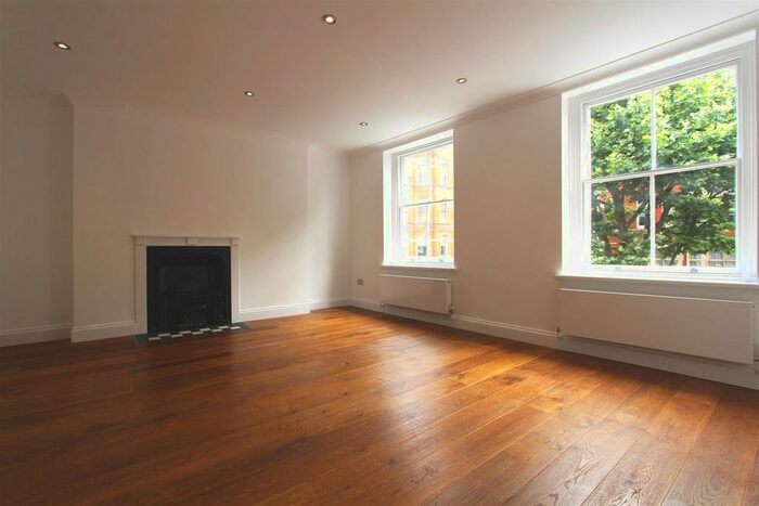 1 Bedroom Flat To Rent In Gray's Inn Road, Clerkenwell, WC1X