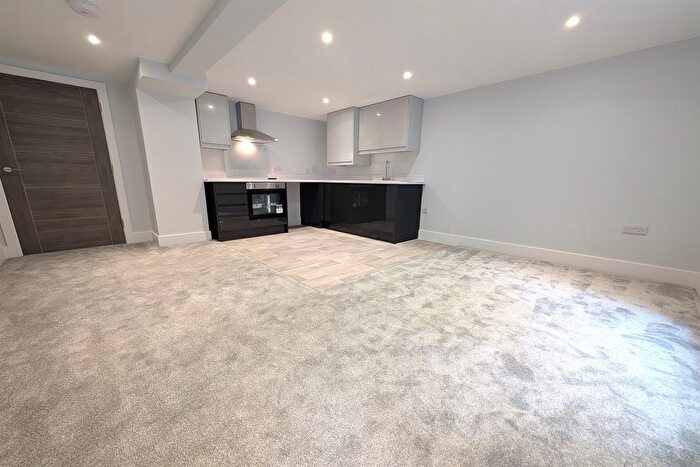 1 Bedroom Flat To Rent In Thomas House, SO14