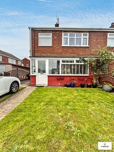 3 Bedroom Semi-detached House For Sale In Low Leys Road Scunthorpe, DN17