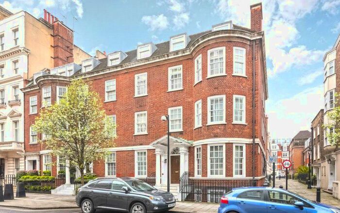 6 Bedroom Detached House To Rent In Upper Brook Street, Mayfair, London, W1K