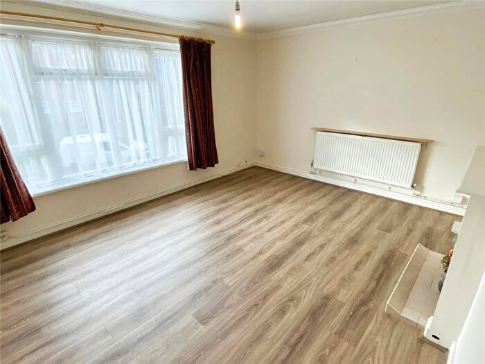 1 Bedroom Flat For Sale In Meadow Street, Nuneaton, Warwickshire, CV11