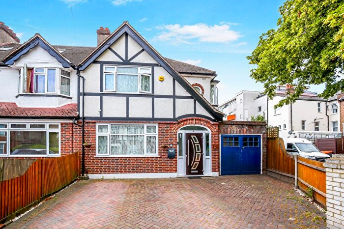 3 Bedroom Terraced House For Sale In Rosswood Gardens, Wallington, SM6