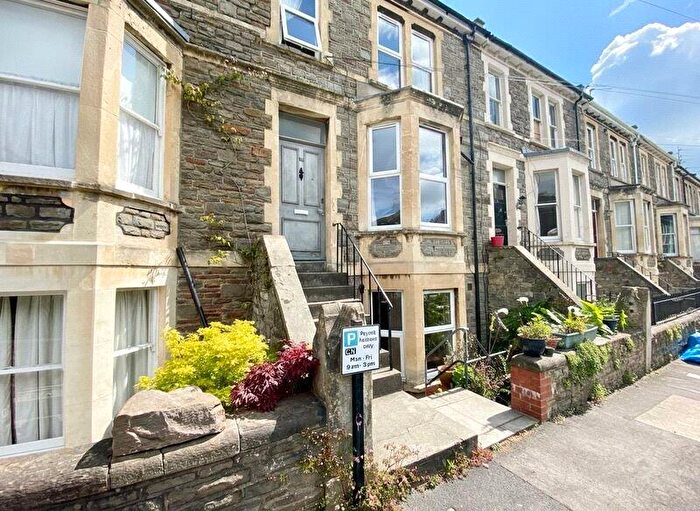 2 Bedroom Apartment To Rent In Redland, Cowper Road, BS6