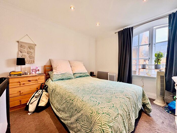 2 Bedroom Apartment To Rent In North Road, Hertford, SG14