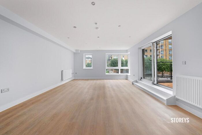 2 Bedroom Apartment To Rent In Newport Avenue, Canary Wharf, London, E14