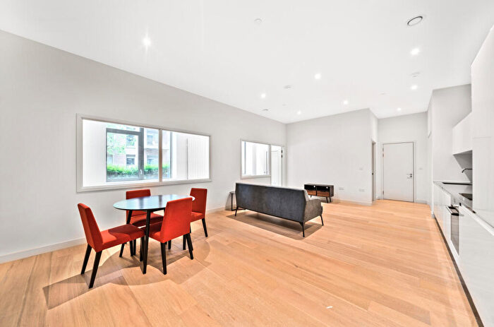 1 Bedroom Apartment To Rent In Shipwright Street, London, E16