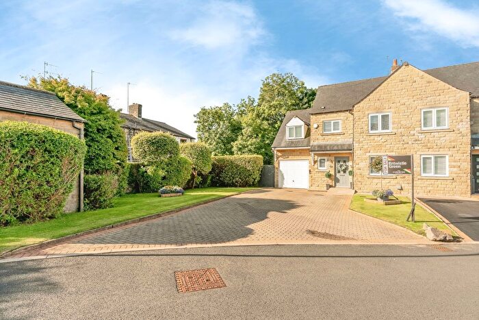 4 Bedroom Semi Detached House For Sale In Wycoller View, Laneshaw Bridge, Lancashire, BB8