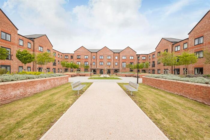 2 Bedroom Retirement Property For Sale In Empress Drive, Wallingford, OX10