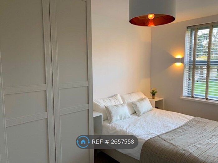 1 Bedroom Flat To Rent In Woolmead Avenue, London, NW9