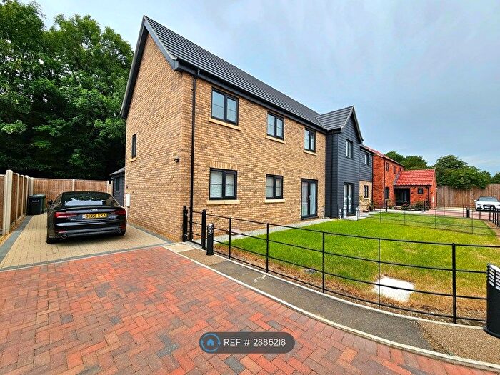 3 Bedroom Semi Detached House To Rent In Rolls Court, Alwalton, Peterborough, PE7