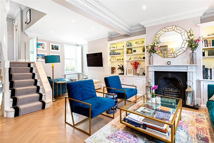 4 Bedroom End Of Terrace House To Rent In Cranbury Road, London, SW6