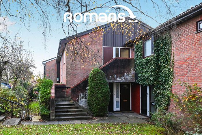 1 Bedroom Flat To Rent In Greenham Wood, Bracknell, RG12