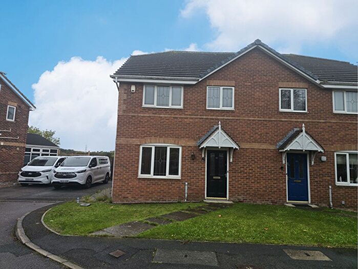 3 Bedroom Property For Sale In Briary Close, Wakefield, West Yorkshire, WF1