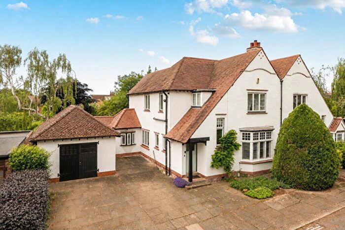 4 Bedroom Semi Detached House For Sale In Greenway, Weston Favell, Northampton, Northamptonshire, NN3
