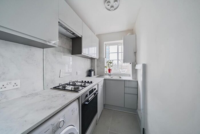 1 Bedroom Flat To Rent In Shoot Up Hill Kilburn, NW2