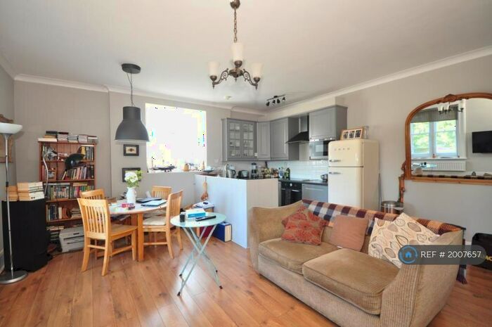 2 Bedroom Maisonette To Rent In Beare Green, Beare Green, RH5