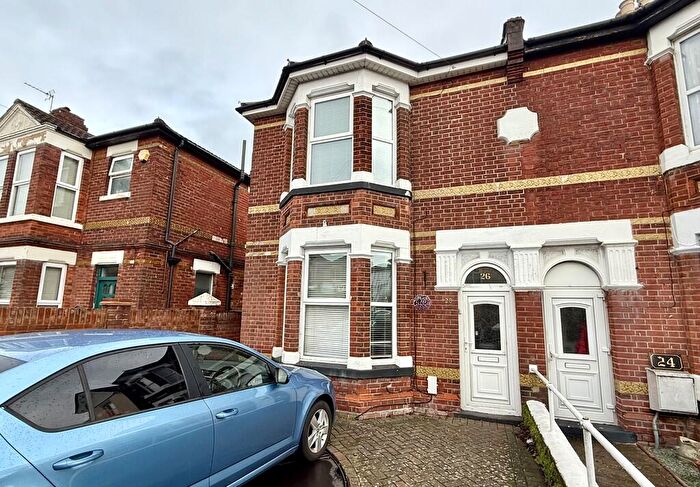 3 Bedroom Semi-Detached House For Sale In Brockhurst Road, Gosport, PO12