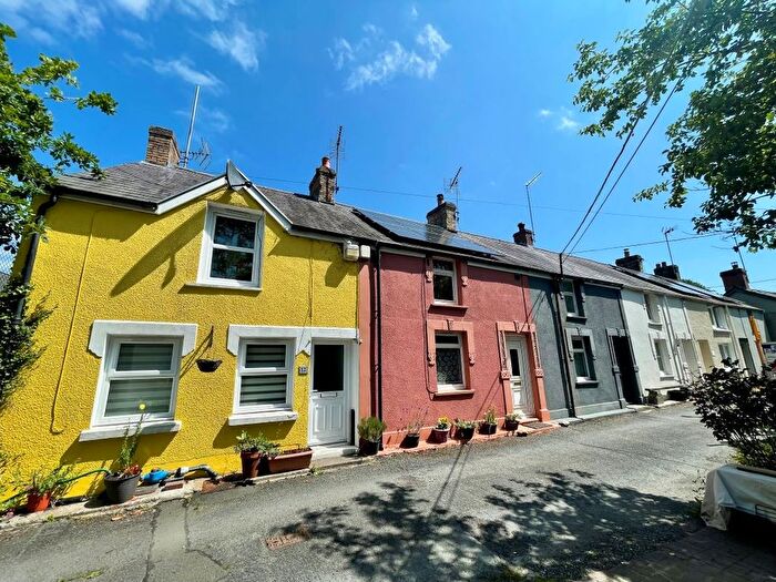 2 Bedroom End Of Terrace House For Sale In Teifi Terrace, Newcastle Emlyn, Carmarthenshire, SA38