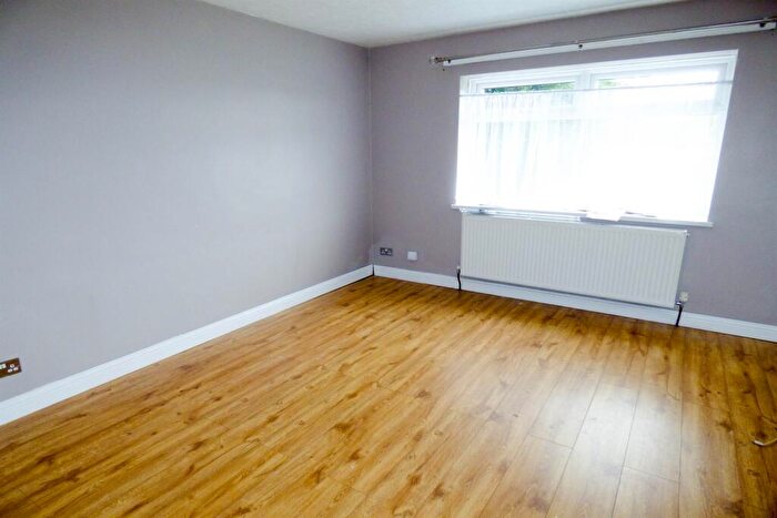1 Bedroom Flat To Rent In Hymers Avenue, South Shields, NE34