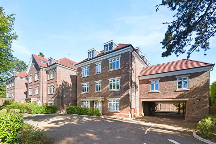 2 Bedroom Penthouse To Rent In Woodchester Court, Rickmansworth Road, Northwood, Middlesex, HA6