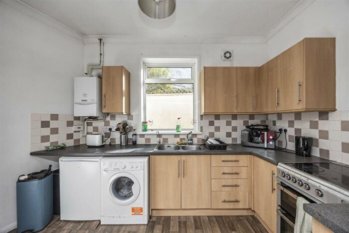 4 Bedroom End Of Terrace House To Rent In Wellington Road, Brighton, BN2