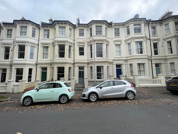 2 Bedroom Flat To Rent In Buckingham Road, Brighton, East Sussex, BN1