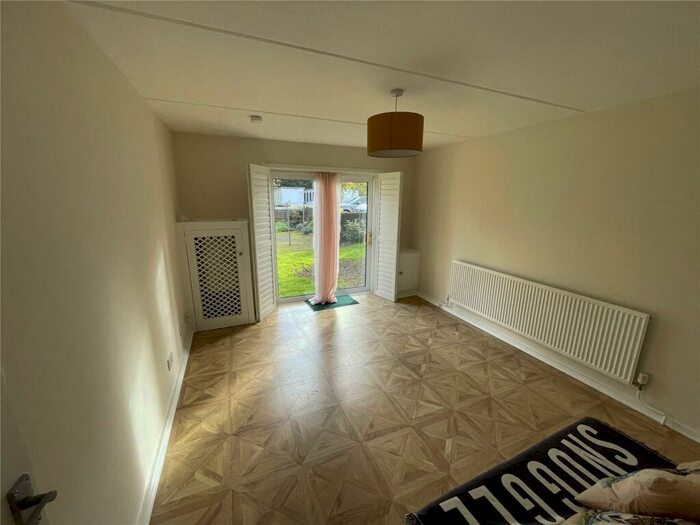 2 Bedroom Apartment To Rent In Leicester Road, Barnet, EN5