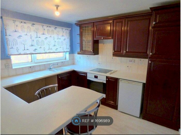 3 Bedroom Terraced House To Rent In Pump Hollow Lane, Mansfield, NG18