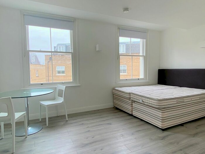 Studio To Rent In Buckingham Place, Brighton, BN1