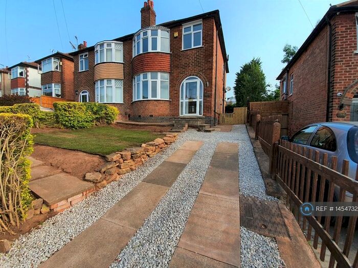 3 Bedroom Semi-Detached House To Rent In Foxhill Road, Carlton, Nottingham, NG4