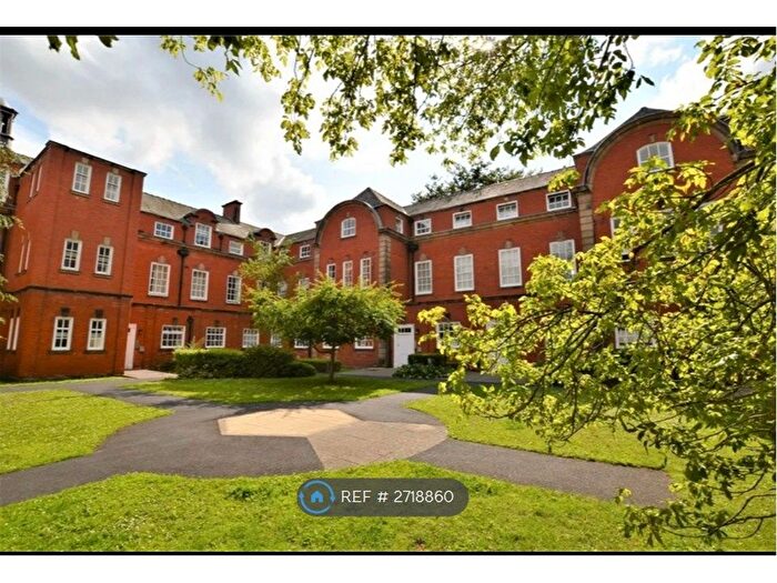 2 Bedroom Flat To Rent In Springhill Court, Liverpool, L15
