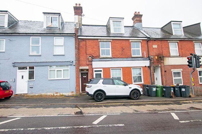 2 Bedroom Flat To Rent In Hailsham Road, Heathfield, TN21