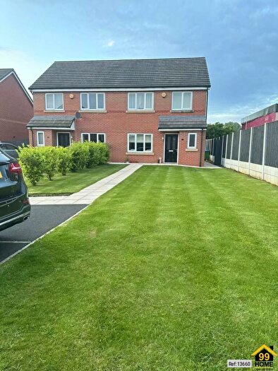 3 Bedroom Semi-Detached House To Rent In Thursby Walk, Middleton, Manchester, Rochdale Metropolitan Borough, M24