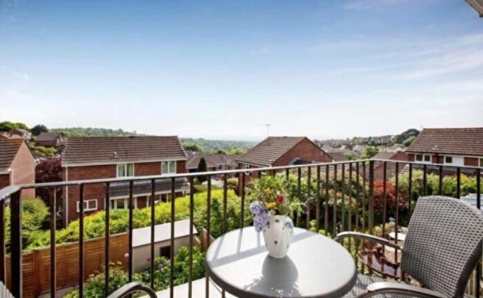 5 Bedroom Property To Rent In Florida Drive, Exeter, EX4
