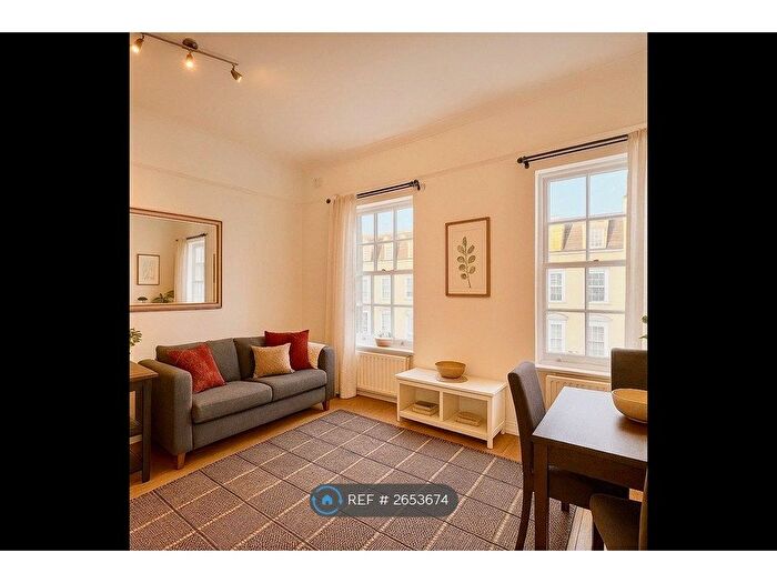 1 Bedroom Flat To Rent In Alderney Street, London, SW1V