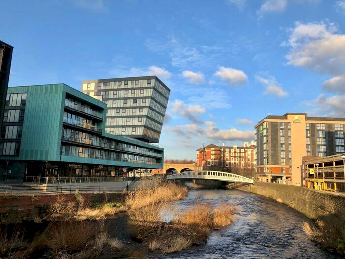 2 Bedroom Apartment To Rent In North Bank, Sheffield, S3
