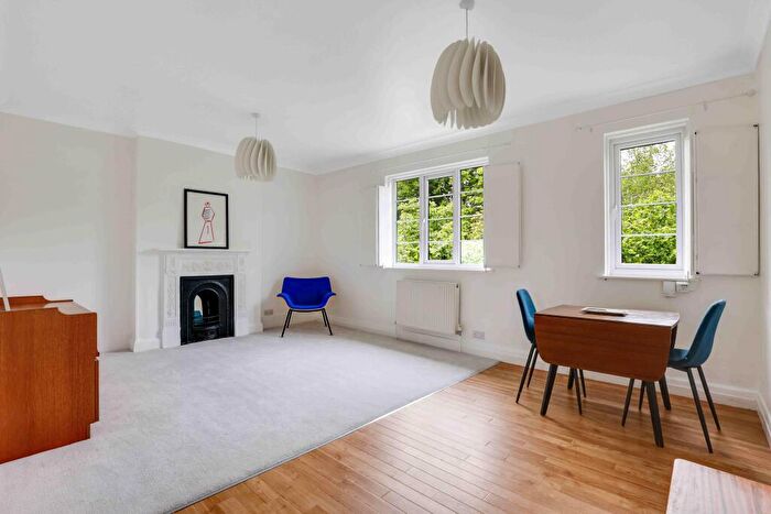 1 Bedroom Flat To Rent In Thorpe Close, Sydenham, SE26