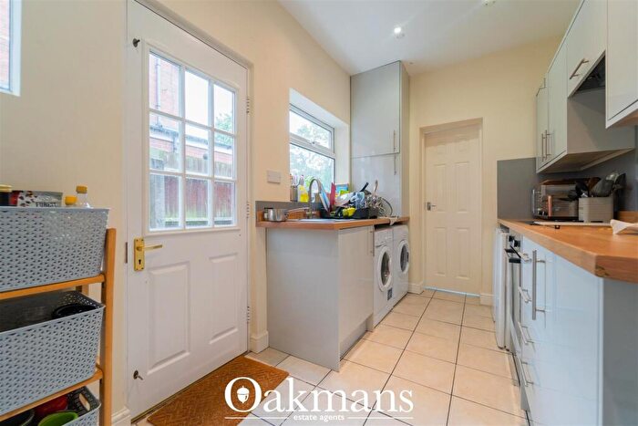 4 Bedroom House To Rent In Tiverton Road, Birmingham, B29