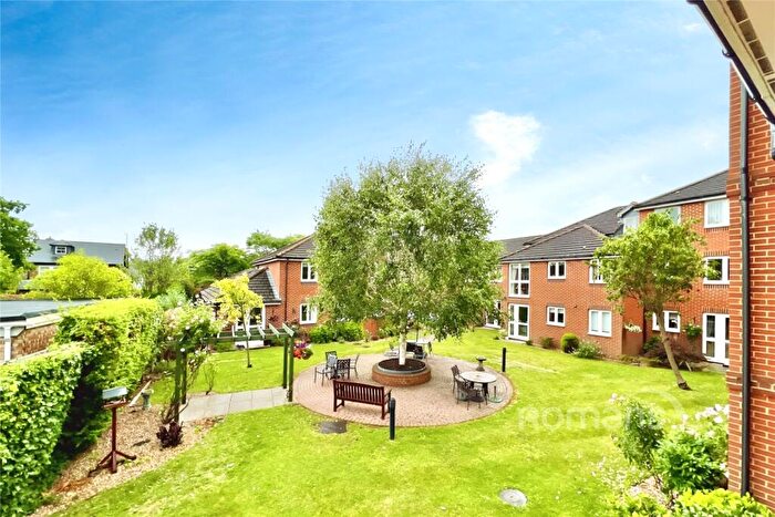 1 Bedroom Flat To Rent In Yorktown Road, College Town, Sandhurst, GU47